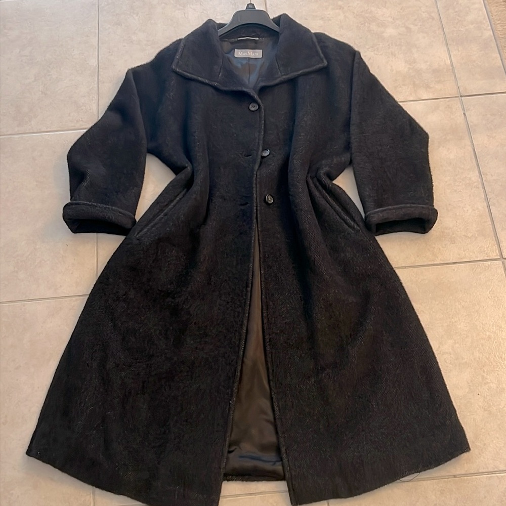 MaxMara Long Wool Coat made in Italy